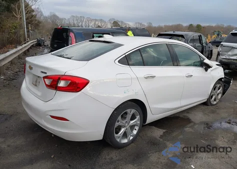 2018 Chevrolet Cruze Premier Auto из США, поврежденный, VIN 1G1BF5SM8J7242329